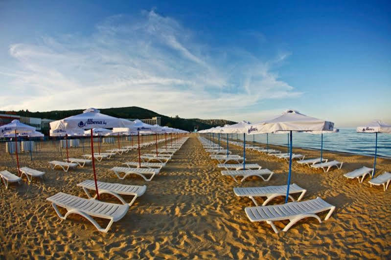 Menada Green Hills Apartments Sozopol Esterno foto